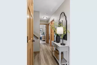 589 McKnight Road S, Saint Paul, MN 55119 - Photo 31