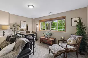 589 McKnight Rd S, Saint Paul, MN 55119 - Photo 27