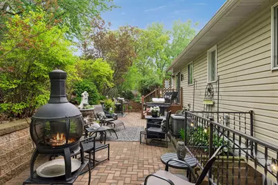 589 McKnight Road S, Saint Paul, MN 55119 - Photo 39