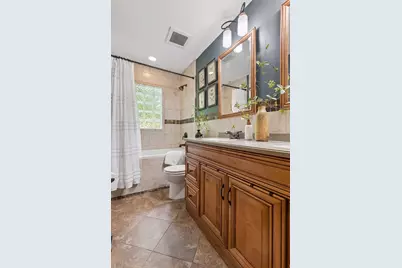 589 McKnight Road S, Saint Paul, MN 55119 - Photo 25
