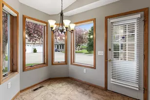 962 Stratford Ln W, Burnsville, MN 55337 - Photo 15