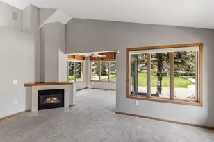 962 Stratford Ln W, Burnsville, MN 55337 - Photo 7