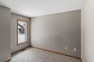 962 Stratford Ln W, Burnsville, MN 55337 - Photo 23