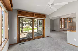 962 Stratford Ln W, Burnsville, MN 55337 - Photo 27