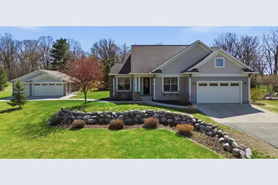 815 E Scharf Avenue, Vergas, MN 56587 - Photo 1