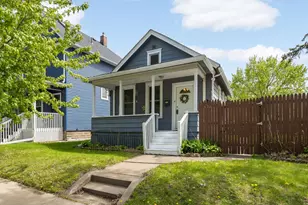978 3rd St E, Saint Paul, MN 55106 - Photo 1