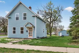 656 Madison St, Anoka, MN 55303 - Photo 1