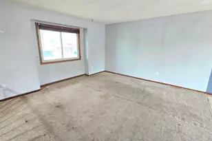 1012 104th Ave NW, Coon Rapids, MN 55433 - Photo 3