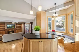 1507 Arden Vista Ct, Arden Hills, MN 55112 - Photo 19