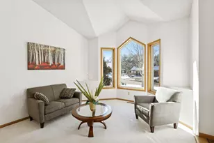 1507 Arden Vista Ct, Arden Hills, MN 55112 - Photo 7