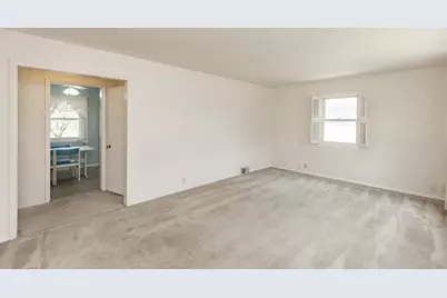 69 18th Avenue N, Fargo, ND 58102 - Photo 5