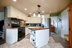 335 1st Ave N, Lewiston, MN 55952 - Photo 5