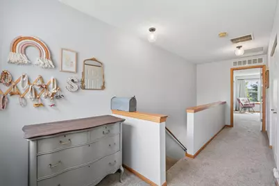 668 Cobblestone Way, Shakopee, MN 55379 - Photo 11