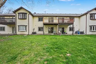 4324 Buckingham Ct, Vadnais Heights, MN 55127 - Photo 17