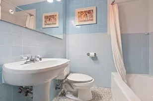 711 Grandview Ave W, Roseville, MN 55113 - Photo 13