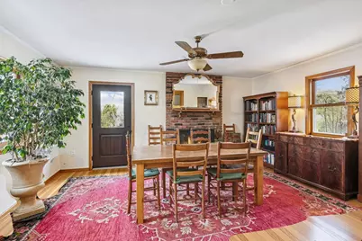 711 Grandview Avenue W, Roseville, MN 55113 - Photo 5