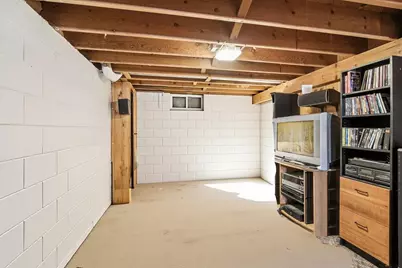 711 Grandview Avenue W, Roseville, MN 55113 - Photo 19