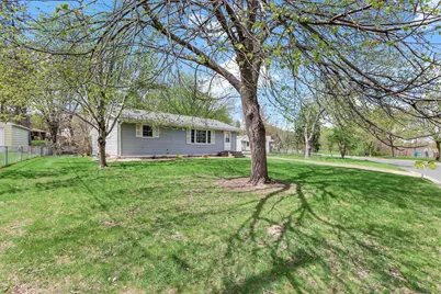 364 Meadow Lane, Woodbury, MN 55125 - Photo 3