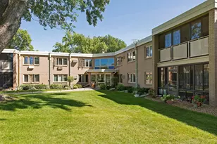 4380 Brookside Ct, Edina, MN 55436 - Photo 23