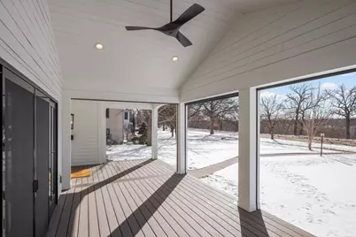 524 Mississippi River Boulevard S, Saint Paul, MN 55116 - Photo 3