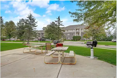 1321 Lake Drive W #111, Chanhassen, MN 55317 - Photo 37