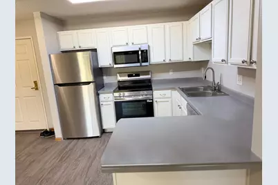 1321 Lake Drive W #111, Chanhassen, MN 55317 - Photo 3