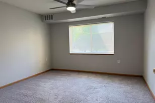 1321 Lake Dr W, Chanhassen, MN 55317 - Photo 23