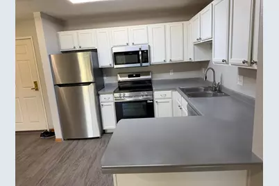 1321 Lake Drive W #111, Chanhassen, MN 55317 - Photo 5