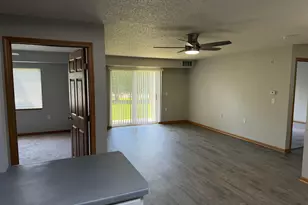 1321 Lake Dr W, Chanhassen, MN 55317 - Photo 7