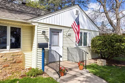 2099 Lacrosse Avenue, Saint Paul, MN 55119 - Photo 11