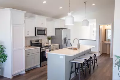 6794 Meadow View Drive S, Fargo, ND 58104 - Photo 13