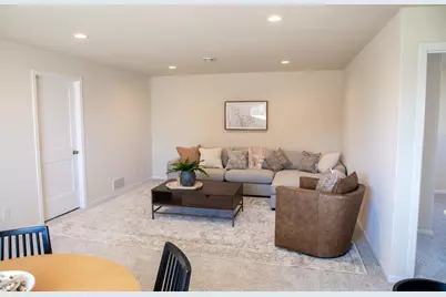 6794 Meadow View Drive S, Fargo, ND 58104 - Photo 27
