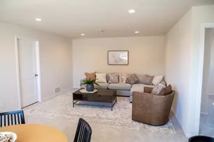 6794 Meadow View Dr S, Fargo, ND 58104 - Photo 27