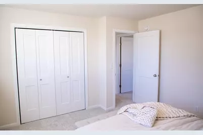 6794 Meadow View Drive S, Fargo, ND 58104 - Photo 33