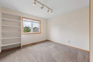 8126 Pristine Pine Trail, Eden Prairie, MN 55347 - Photo 31
