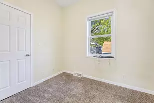 975 W 2nd St, Winona, MN 55987 - Photo 13