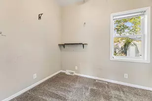 975 W 2nd St, Winona, MN 55987 - Photo 11
