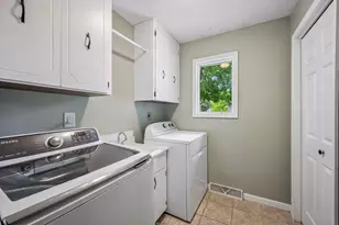734 Merrill St SW, Hutchinson, MN 55350 - Photo 15