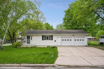 734 Merrill Street SW, Hutchinson, MN 55350 - Photo 29