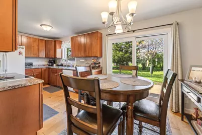 64 W 18th Street, Cochrane, WI 54622 - Photo 7