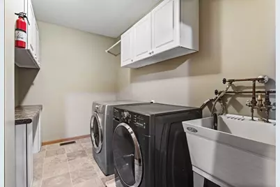 356 Arlington Avenue W, Saint Paul, MN 55117 - Photo 13