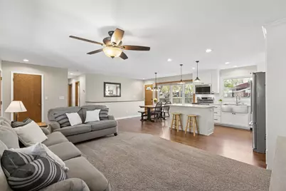 320 4th Street NE, Mayer, MN 55360 - Photo 5