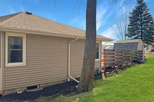 103 Montgomery St, Welcome, MN 56181 - Photo 5