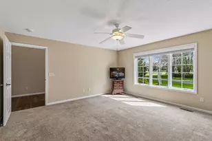 504 Crystal Cir, Mankato, MN 56001 - Photo 15