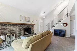 11594 Carriage Ct, Eden Prairie, MN 55344 - Photo 7