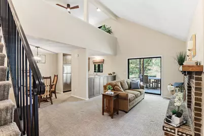 11594 Carriage Court, Eden Prairie, MN 55344 - Photo 5