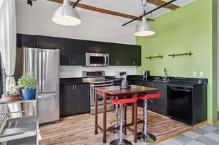 406 Wacouta St, Saint Paul, MN 55101 - Photo 9