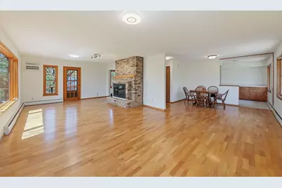 327 Krattley Lane, Hudson, WI 54016 - Photo 11
