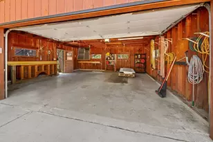 327 Krattley Ln, Hudson, WI 54016 - Photo 9