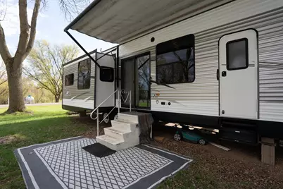 32741 N Lakes Trail # 5D, Lindstrom, MN 55045 - Photo 3